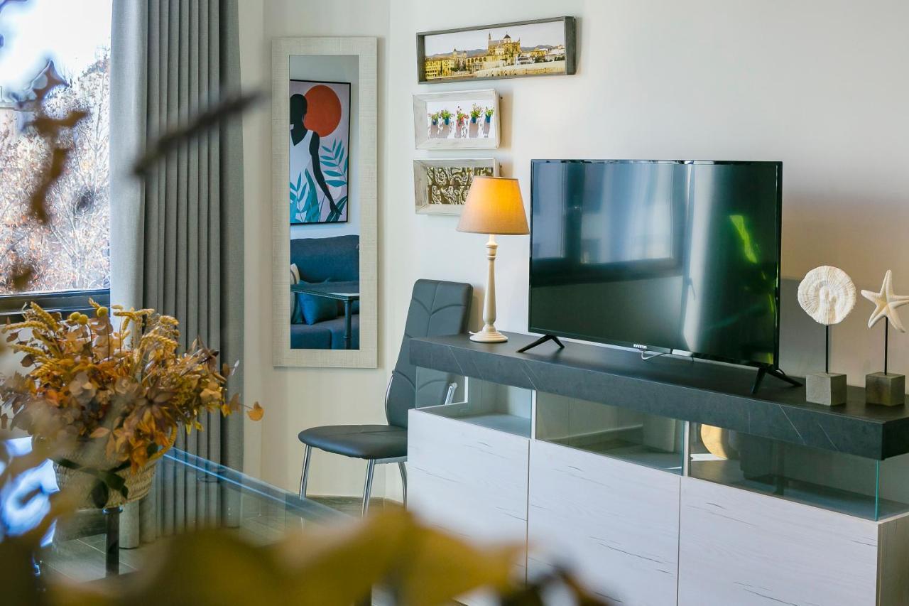 Apartamento Gran Capitan Uno กอร์โดบา ภายนอก รูปภาพ